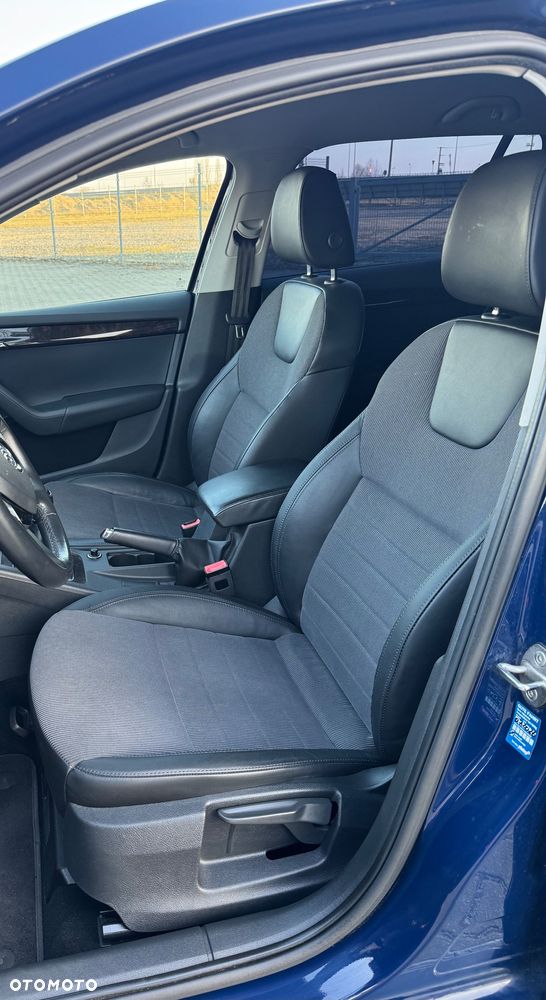 Skoda Octavia 2.0 TDI Premium Edition - 13