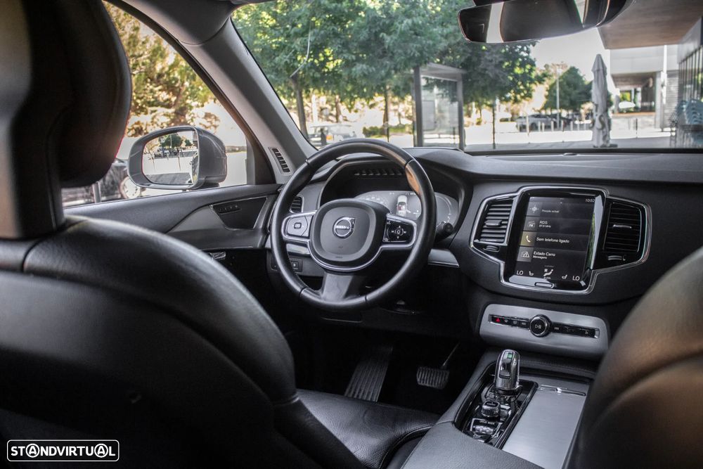Volvo XC 90 T8 AWD Twin Engine Geartronic Momentum - 30