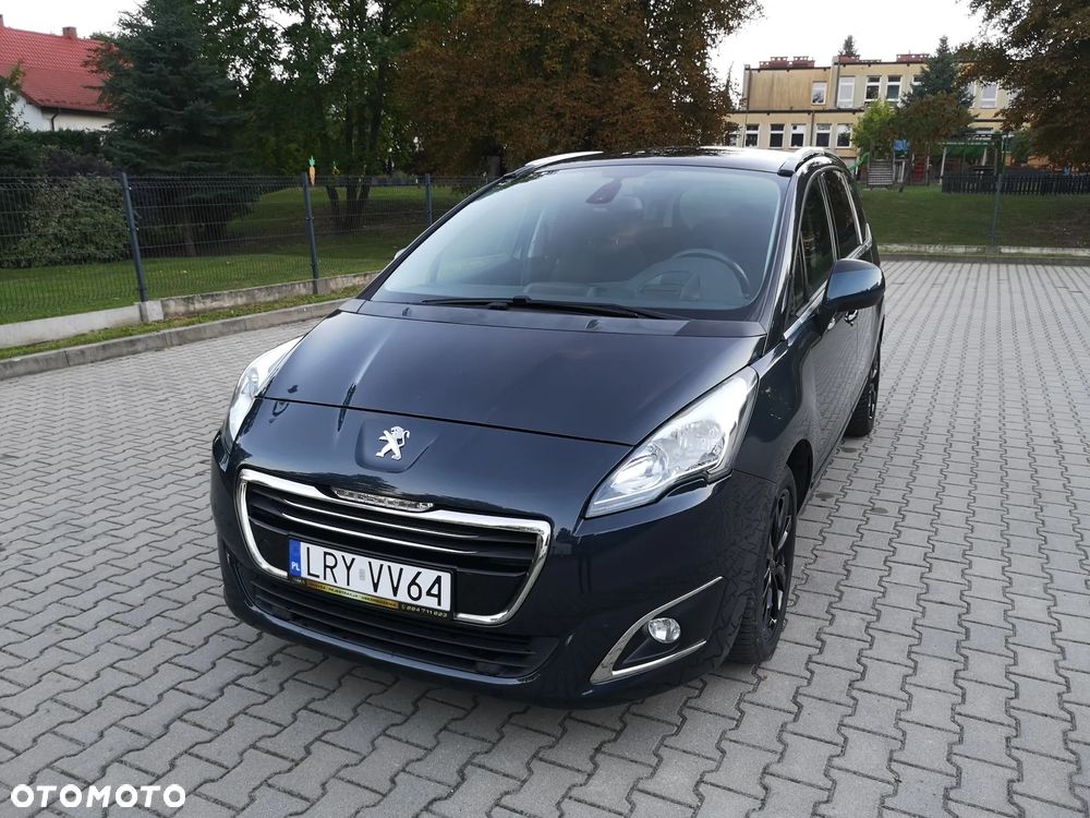 Peugeot 5008 1.6 THP Allure 7os - 32