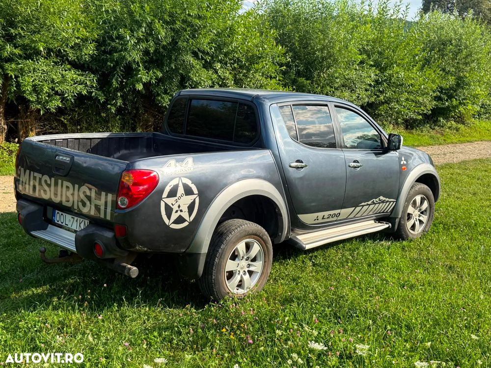 Mitsubishi L200 Pick Up 4x4 Intense Double Cab - 3