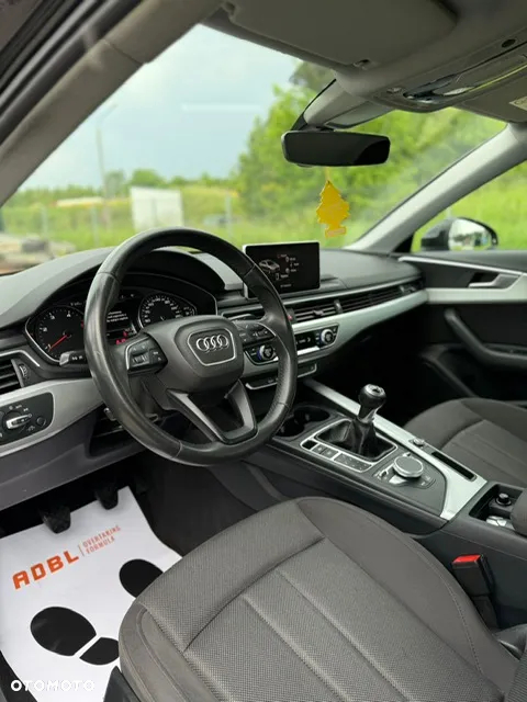 Audi A4 2.0 TDI Design - 8