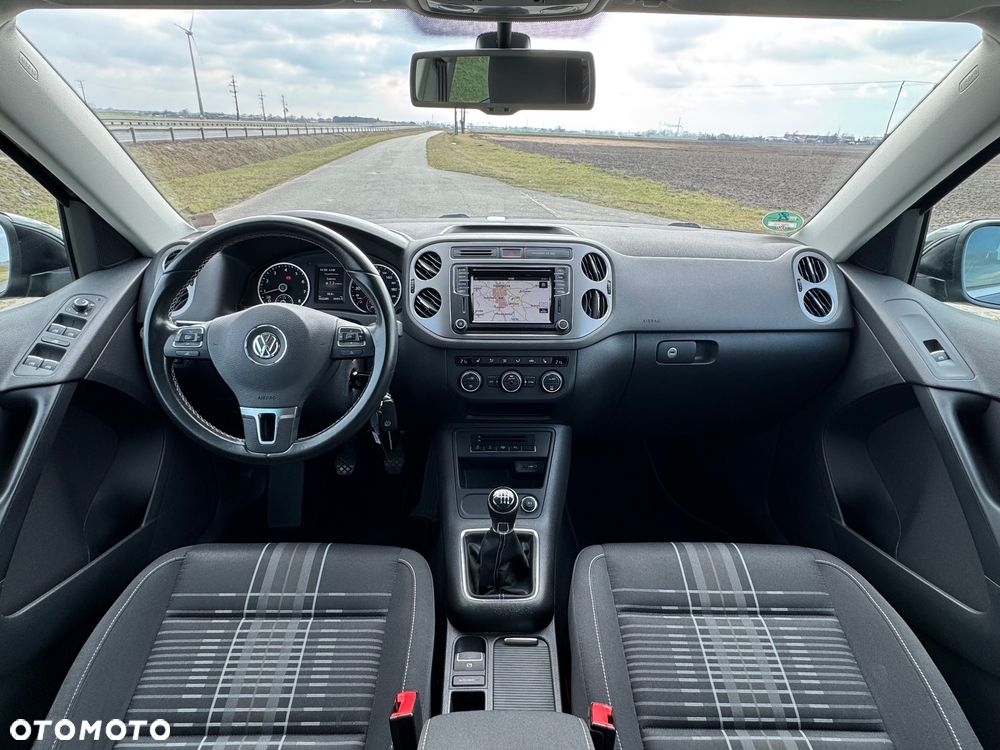 Volkswagen Tiguan 1.4 TSI BlueMotion Technology Lounge Sport & Style - 9