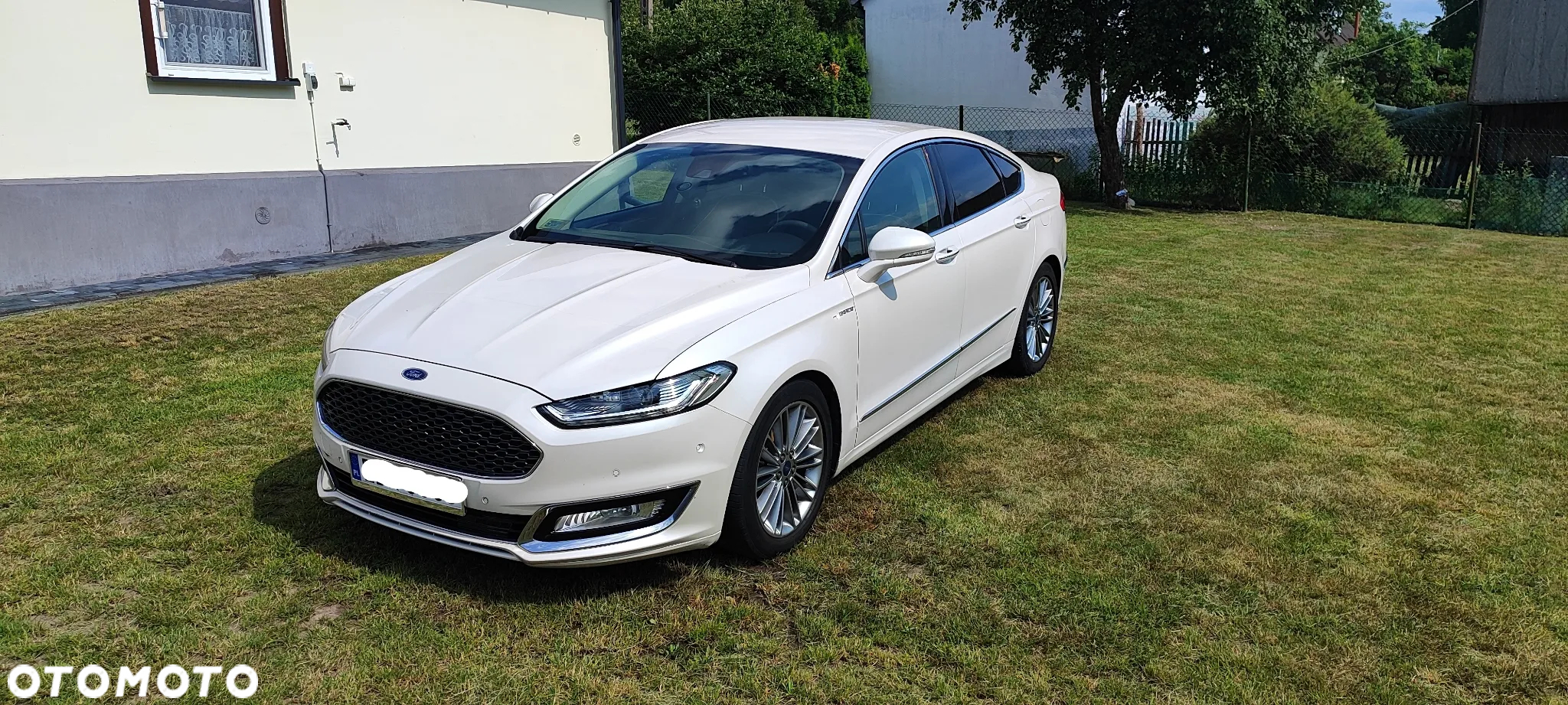 Ford Mondeo Vignale 2.0 TDCi - 12