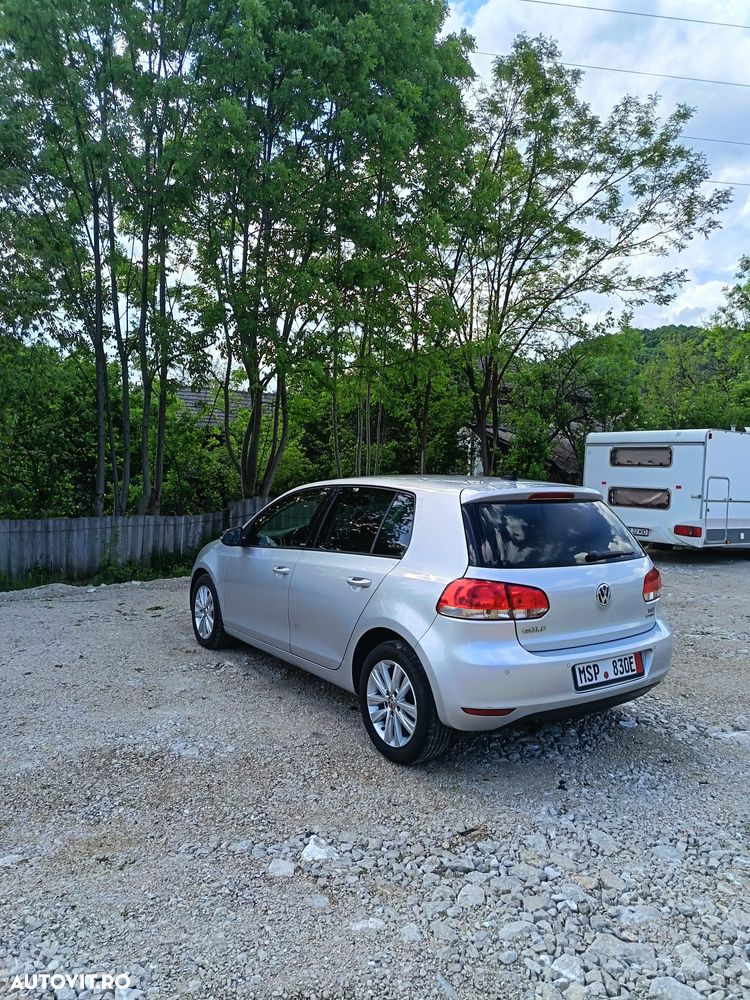 Volkswagen Golf 1.6 TDI DPF BlueMotion Technology Style - 4