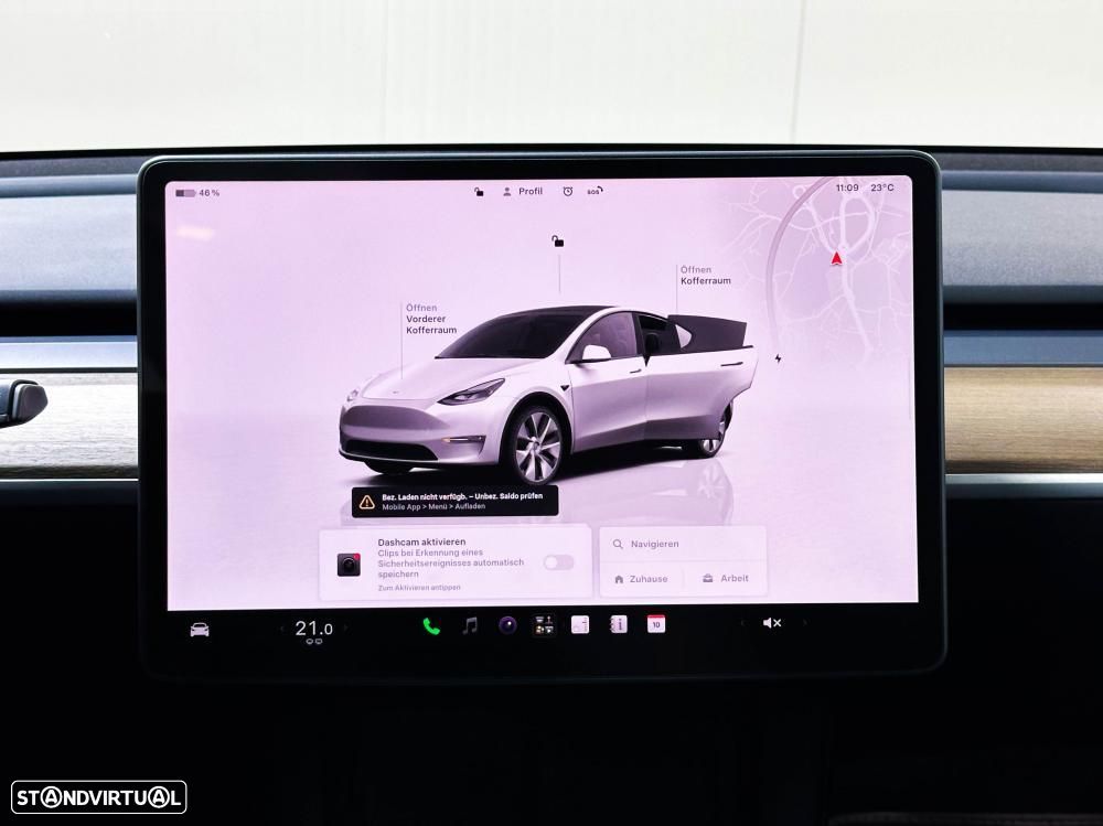 Tesla Model Y Long Range Dual Motor AWD - 23