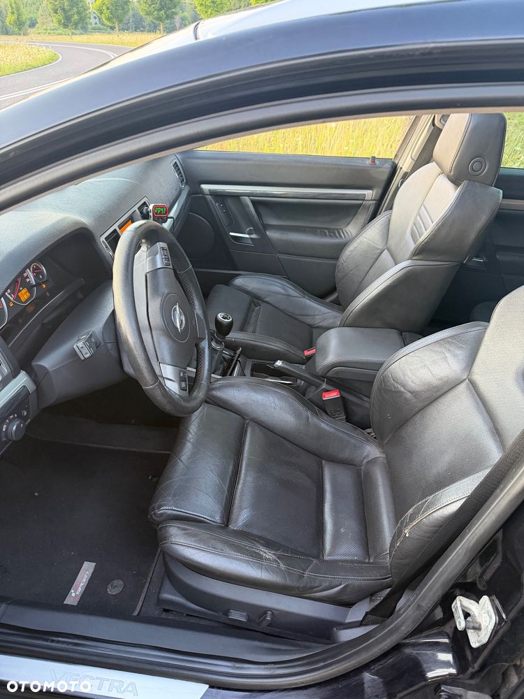 Opel Vectra 3.0 V6 CDTI Sport - 4