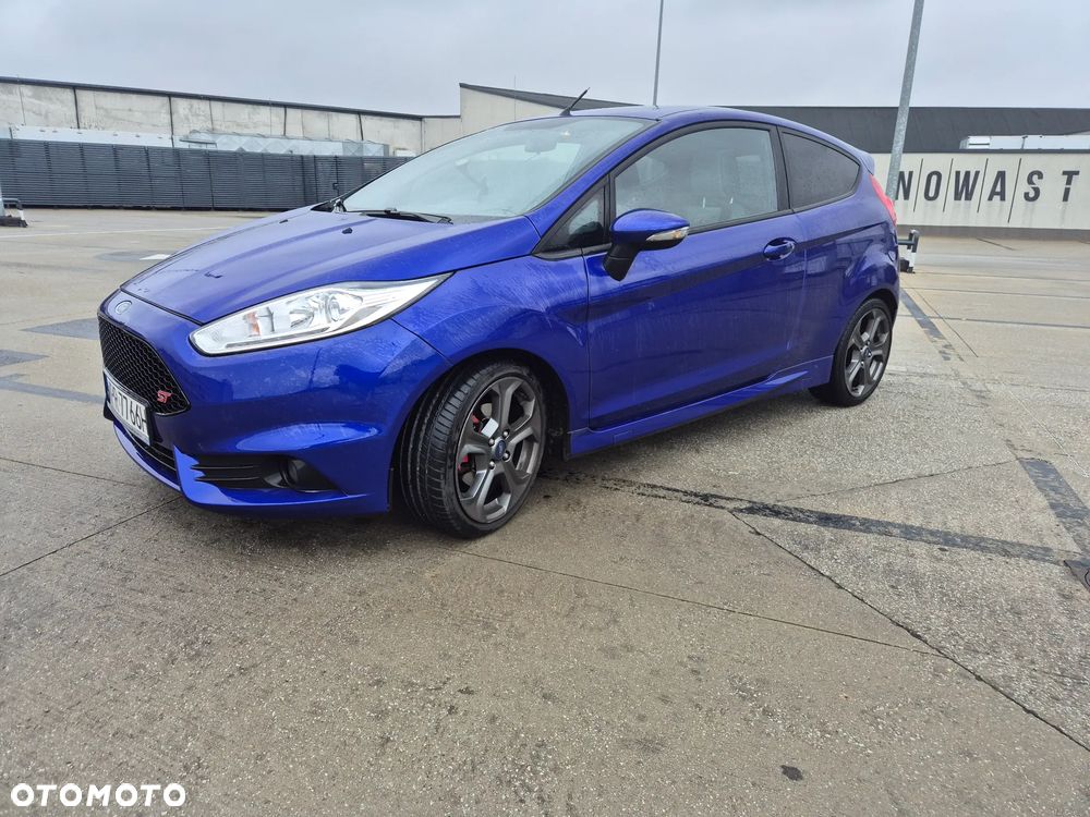 Ford Fiesta ST - 2