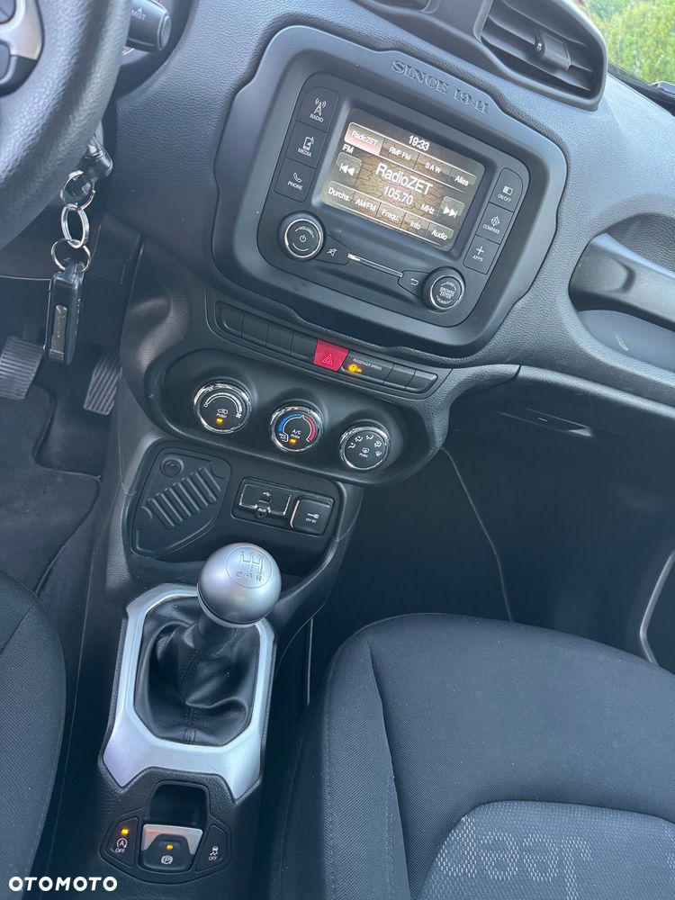 Jeep Renegade 1.6 E-TorQ Sport - 27