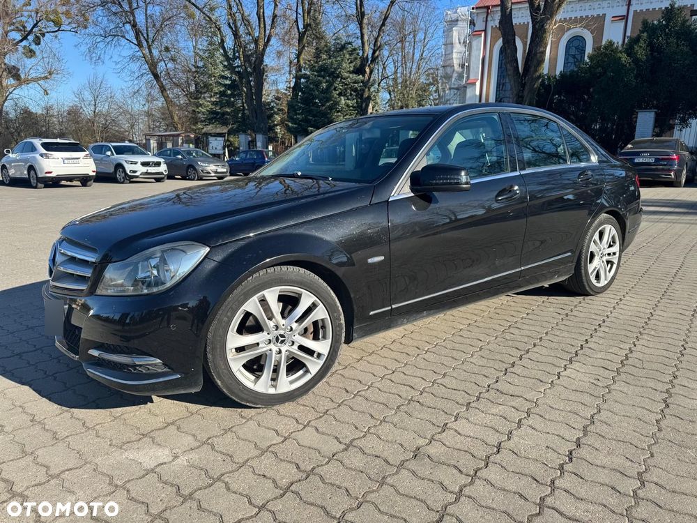 Mercedes-Benz Klasa C 180 CGI BlueEFFICIENCY - 1