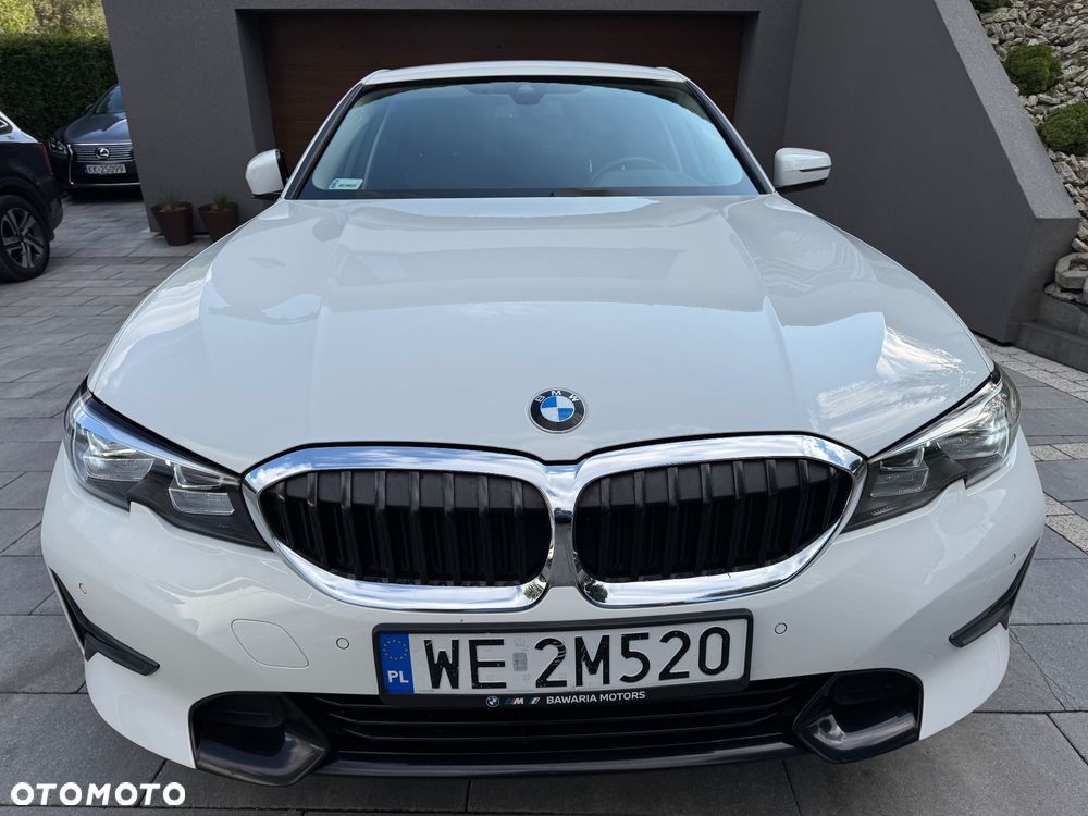 BMW Seria 3 320i xDrive Advantage sport - 3