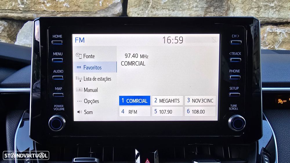 Toyota Corolla SD 1.8 Hybrid Comfort - 23