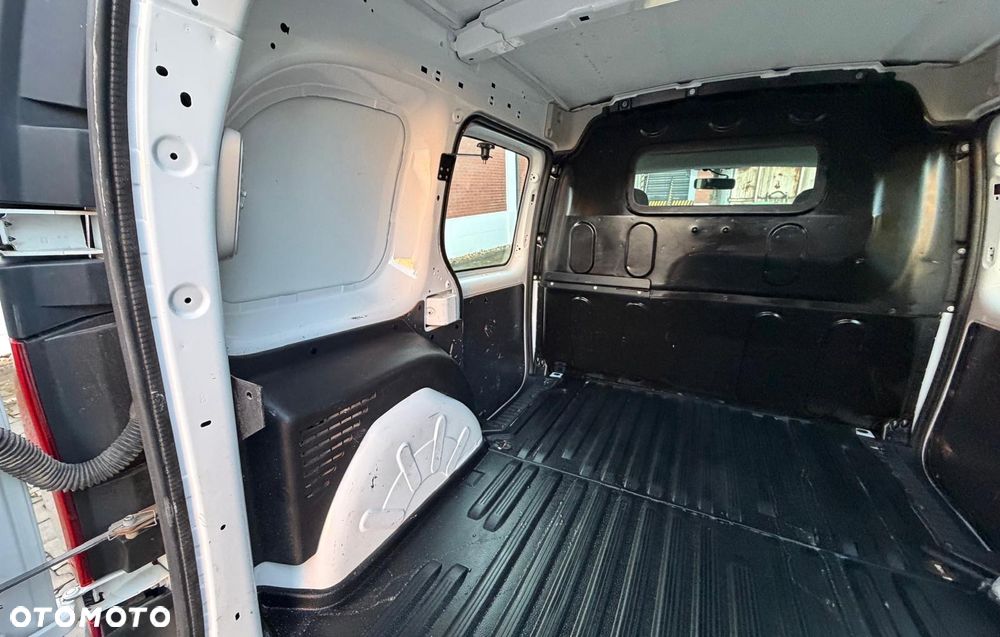 Mercedes-Benz Citan - 12