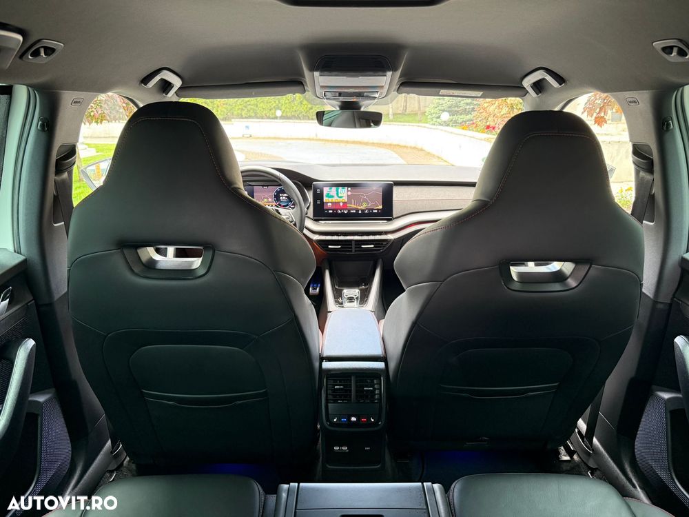 Skoda Octavia 2.0 TDI DSG RS Plus - 15