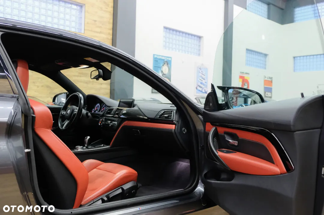BMW M4 DKG - 10
