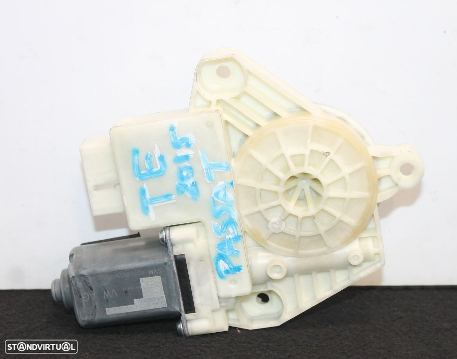 Motor Elevador Vidro Volkswagen Passat de 2015 - 2