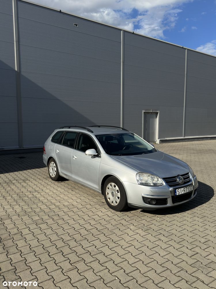 Volkswagen Golf Variant - 4