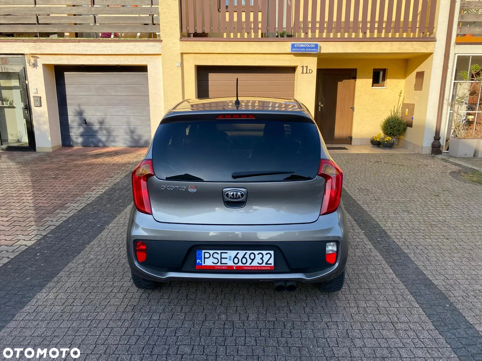 Kia Picanto 1.0 Dream Team Edition - 4
