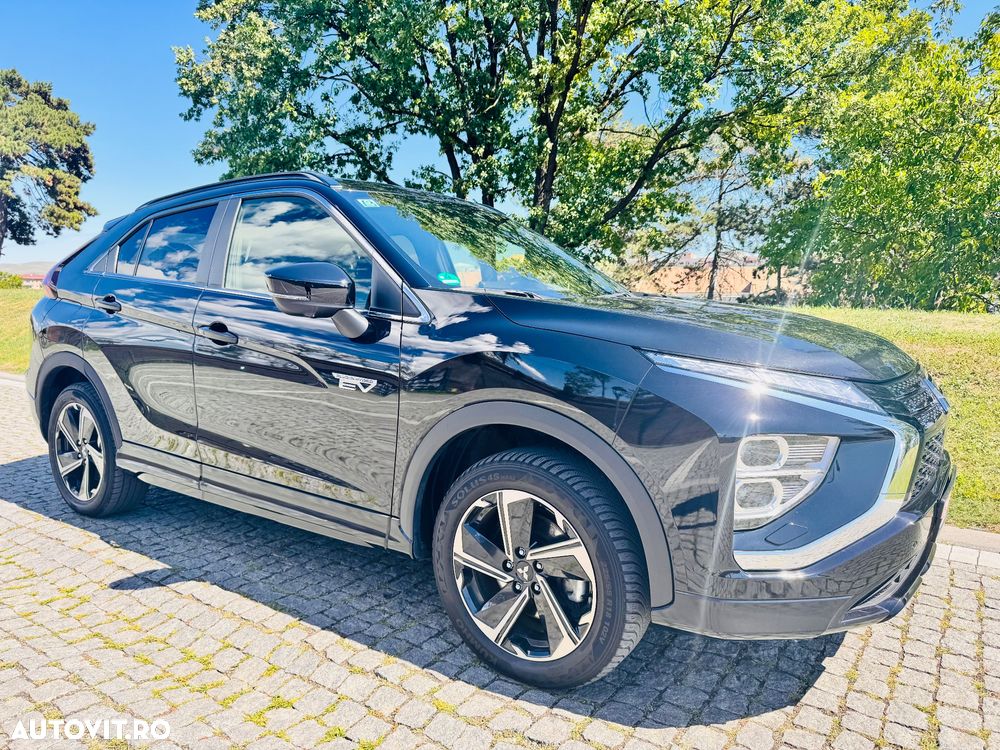 Mitsubishi Eclipse-Cross Plug-In Hybrid 4WD Plus Select - 16
