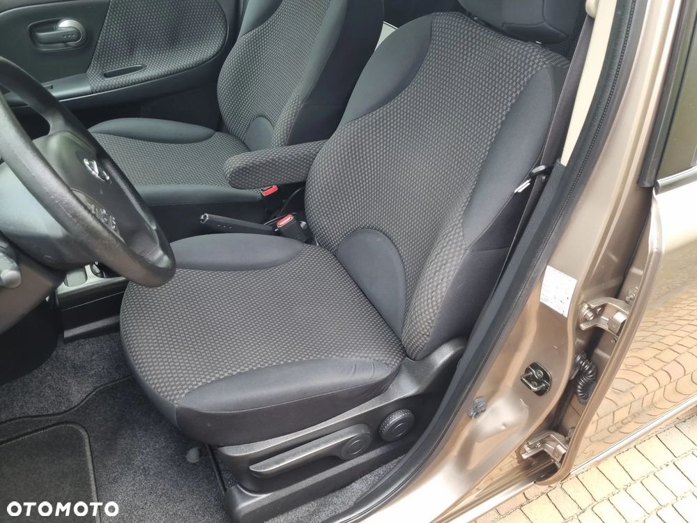 Nissan Note - 8