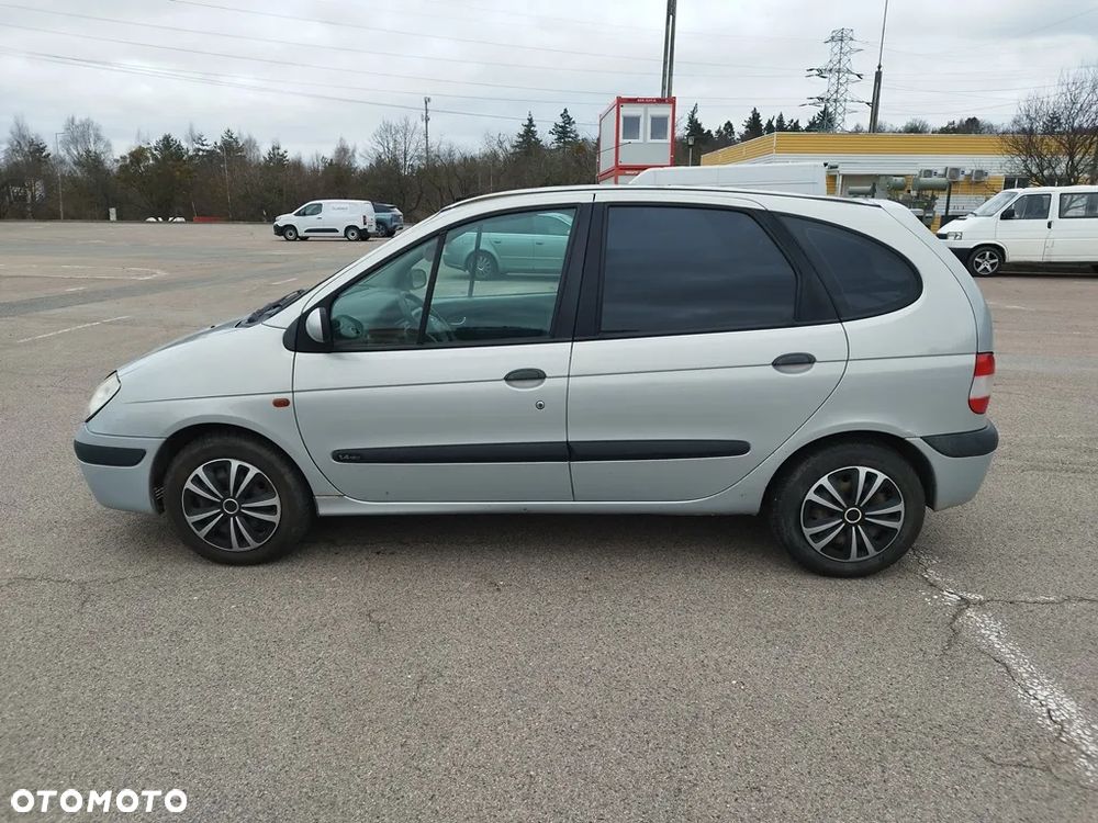 Renault Scenic Megane 1.4 RN 16V - 2