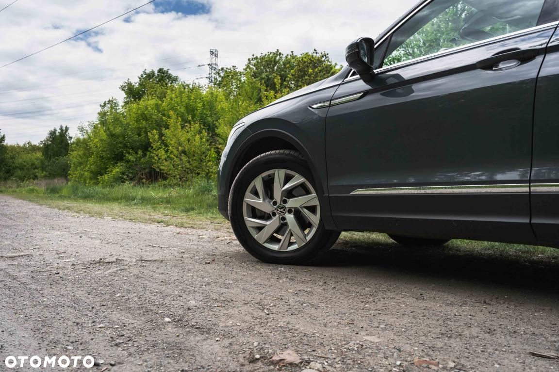 Volkswagen Tiguan - 10
