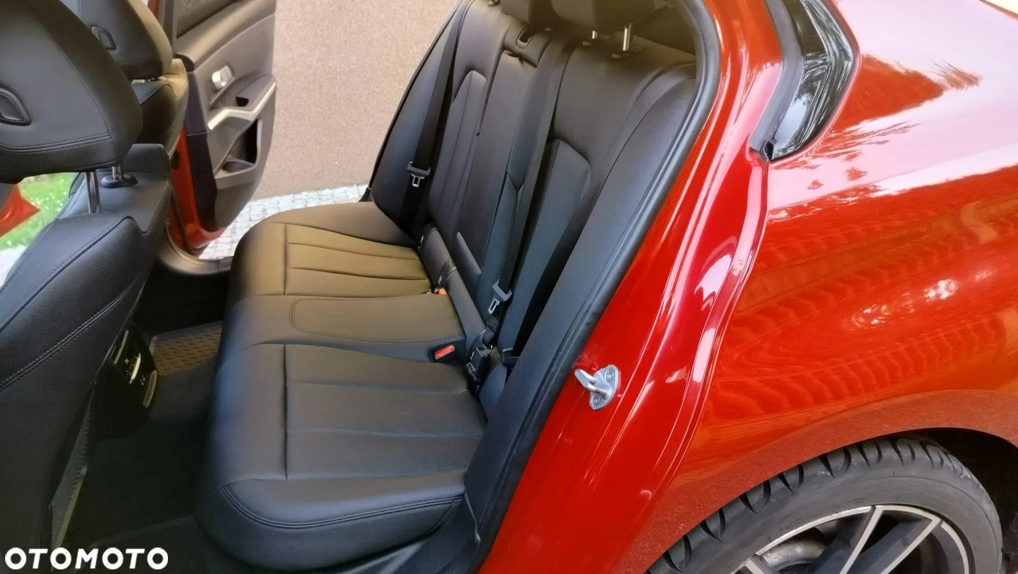 BMW Seria 3 330i xDrive M Sport - 27
