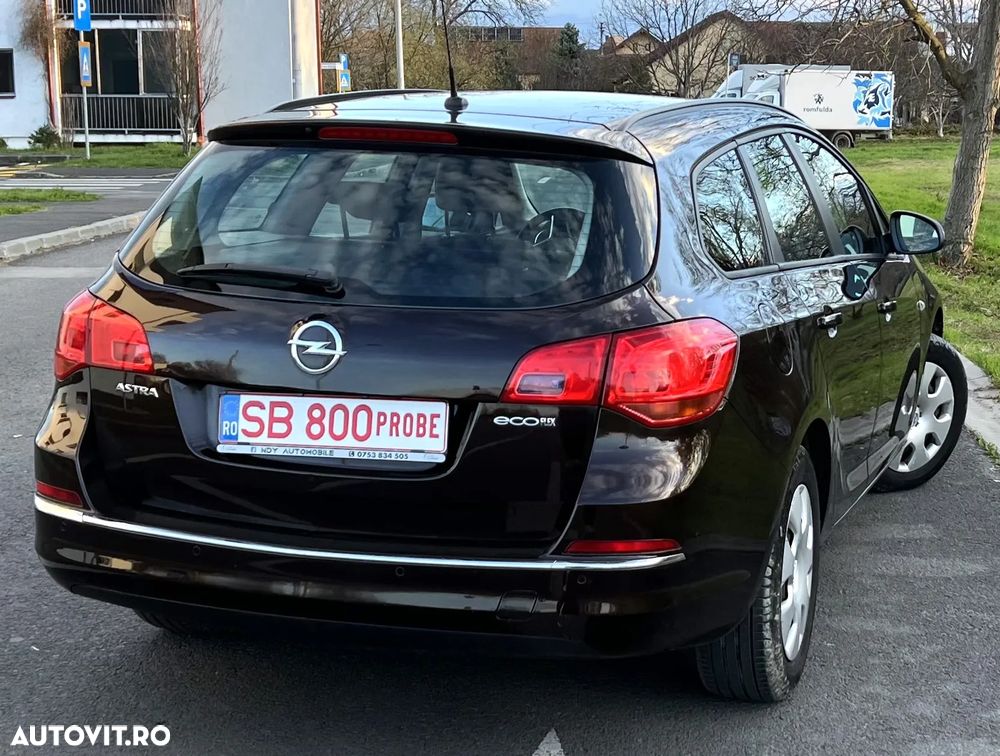 Opel Astra 1.6 CDTI DPF ecoFLEX Start/Stop ENERGY - 4