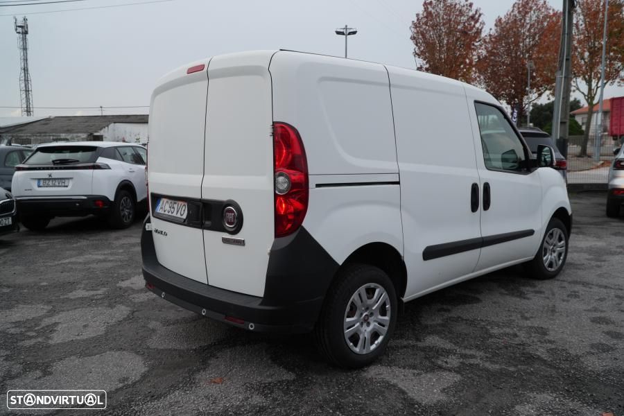 Fiat Doblo Combi 1.3 Multijet - 4