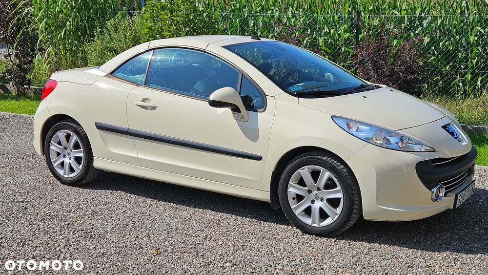Peugeot 207 CC - 3