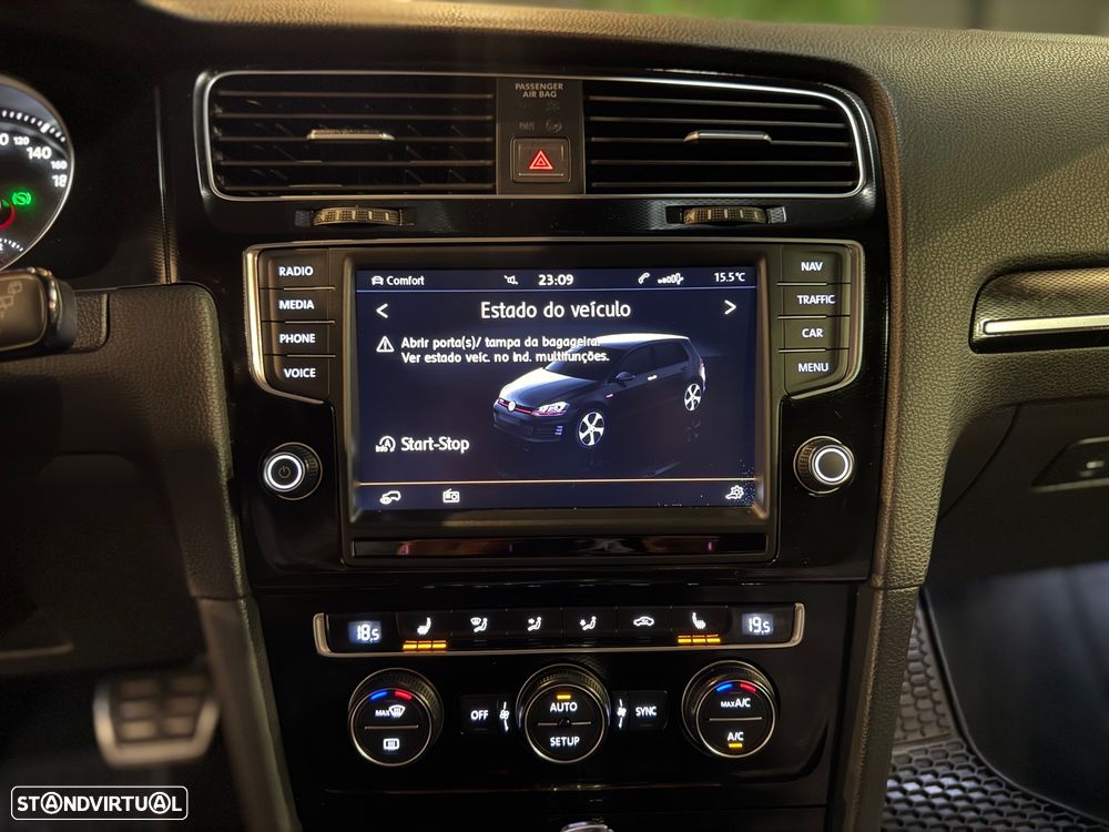 VW Golf GTI Performance BlueMotion DSG - 17