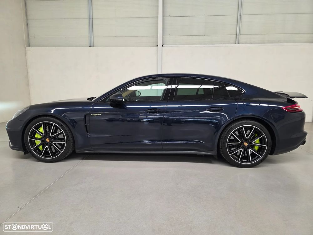 Porsche Panamera Turbo S E-Hybrid Executive — fotografia 8