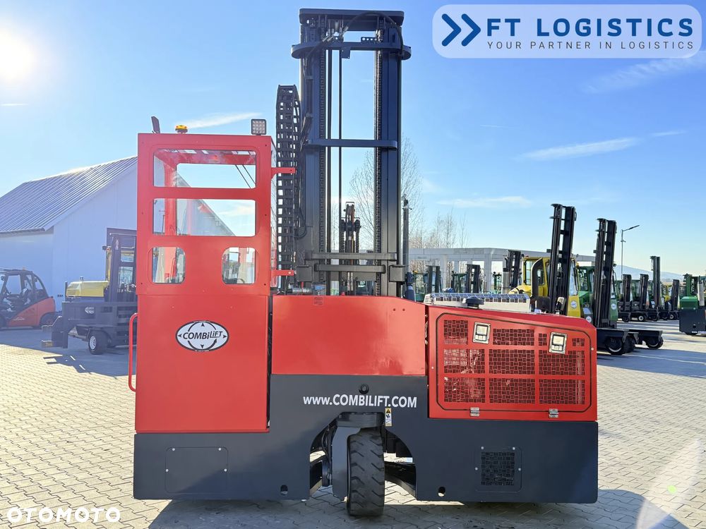 Combilift WÓZEK CZTEROKIERUNKOWY - WIELOKIERUNKOWY | COMBILIFT C3000GST | GAS | TRIPLEX 8300MM | POZYCJONER WIDEŁ | WOLNY SKOK | STAN IDEALNY | Szeroka oferta wózków czterokierunkowych i bocznych, dopasowanych do różnorodnych potrzeb i zastosowań - 11