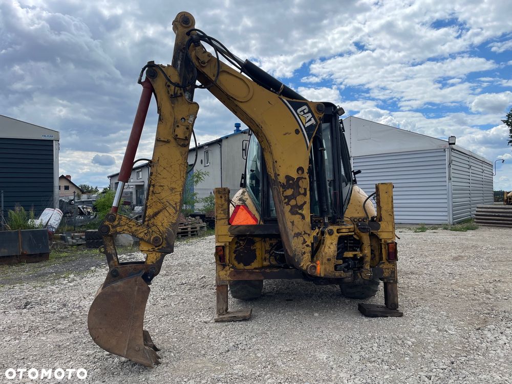 Caterpillar 428E - 4