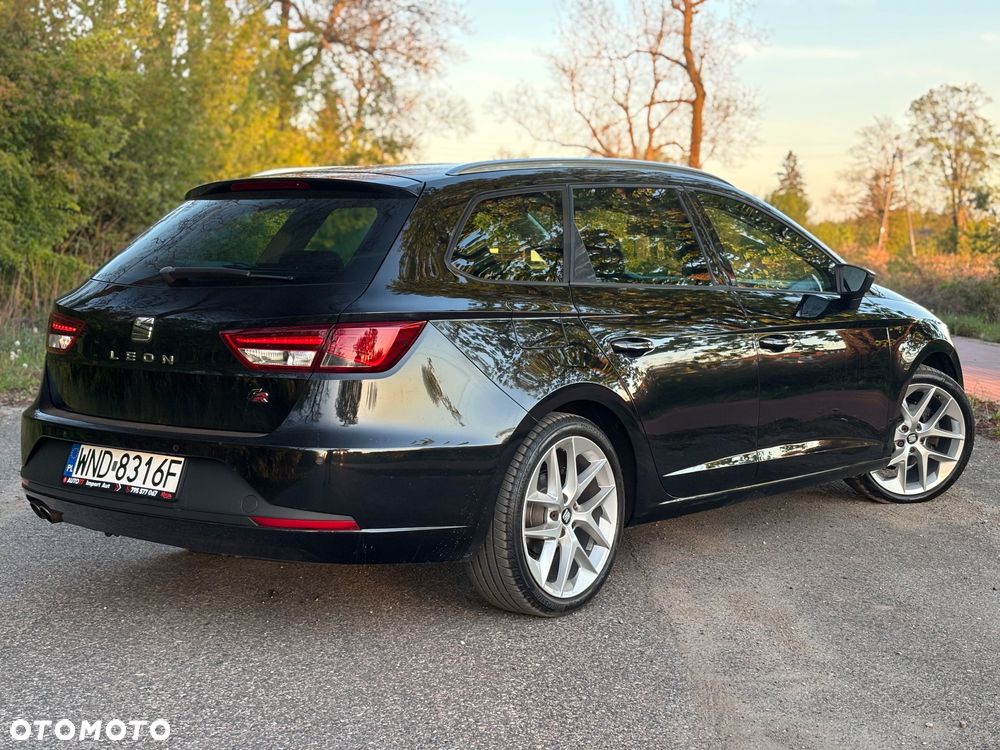Seat Leon 2.0 TDI DPF Start&Stop FR - 4