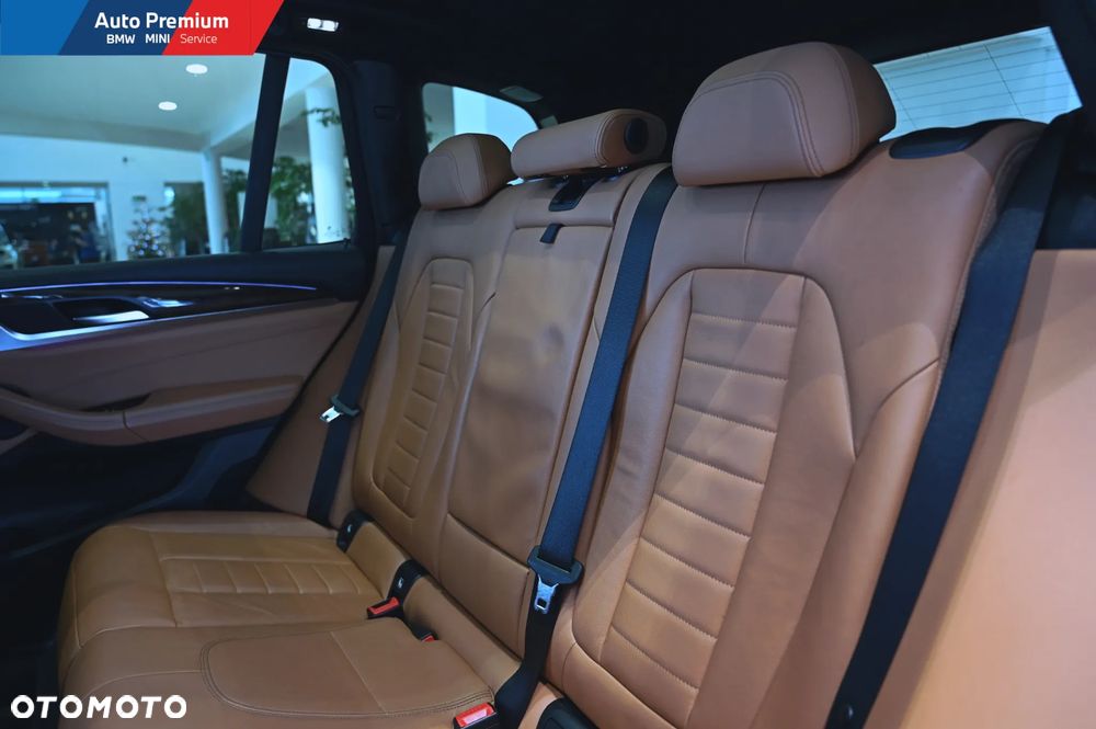 BMW X3 xDrive20d - 18