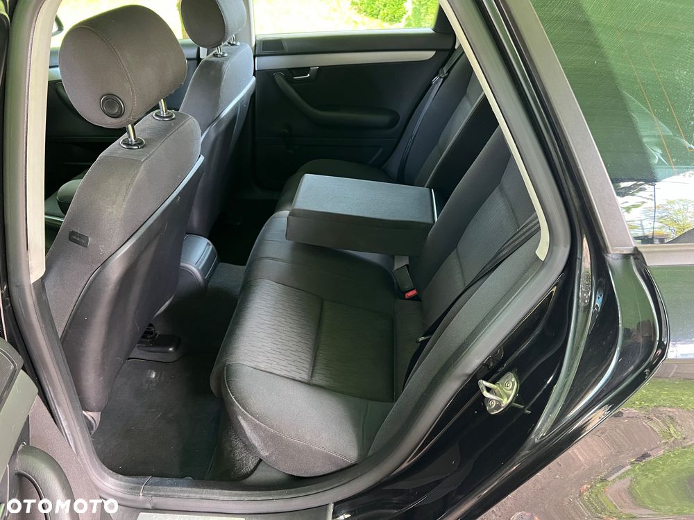 Audi A4 Avant 2.0 TDI - 6