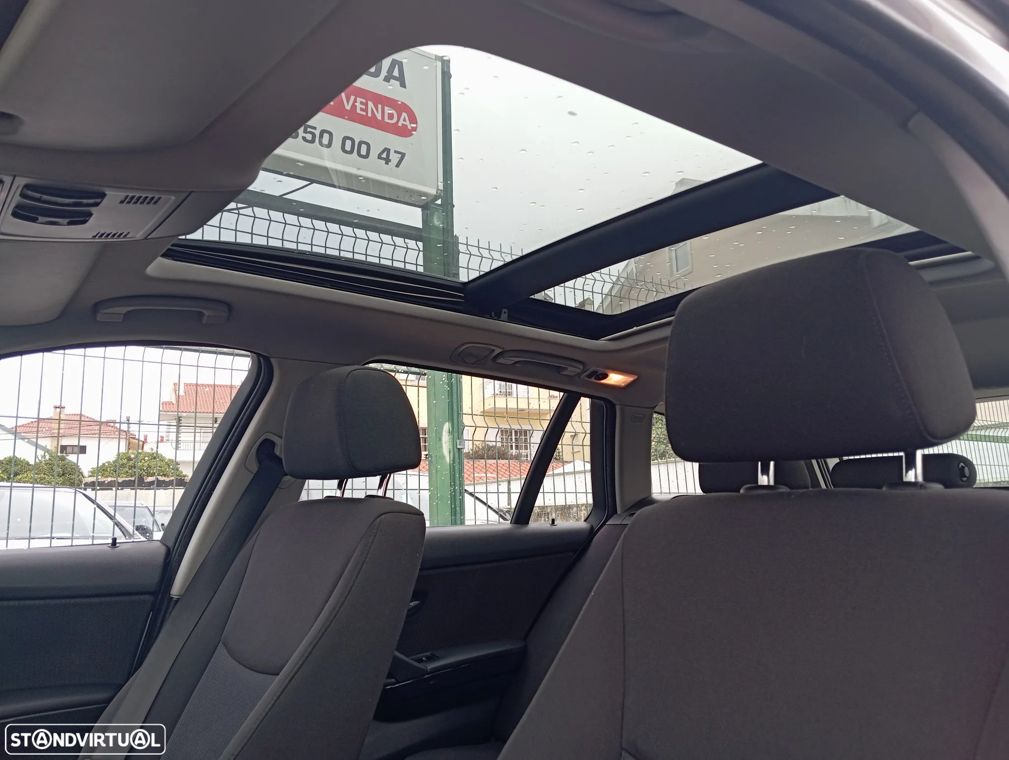 BMW 320 d Touring Navigation Sport - 8