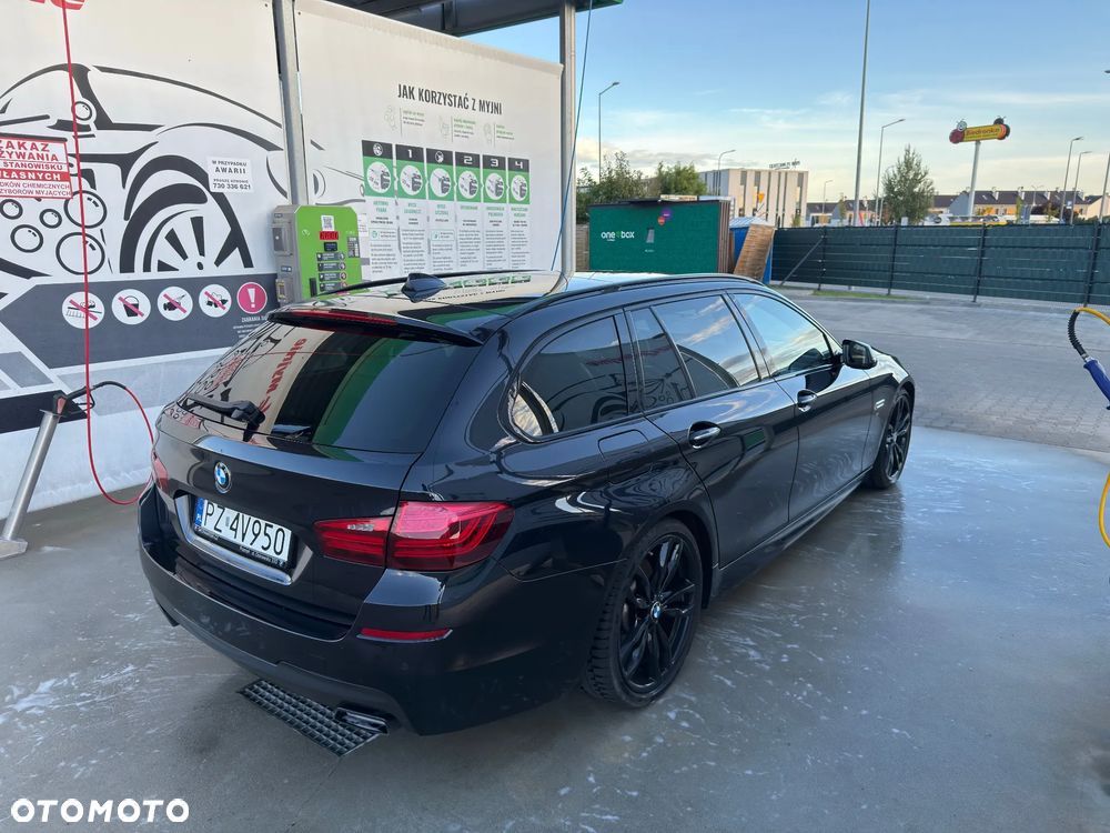 BMW Seria 5 M550d xDrive Touring Sport-Aut - 5