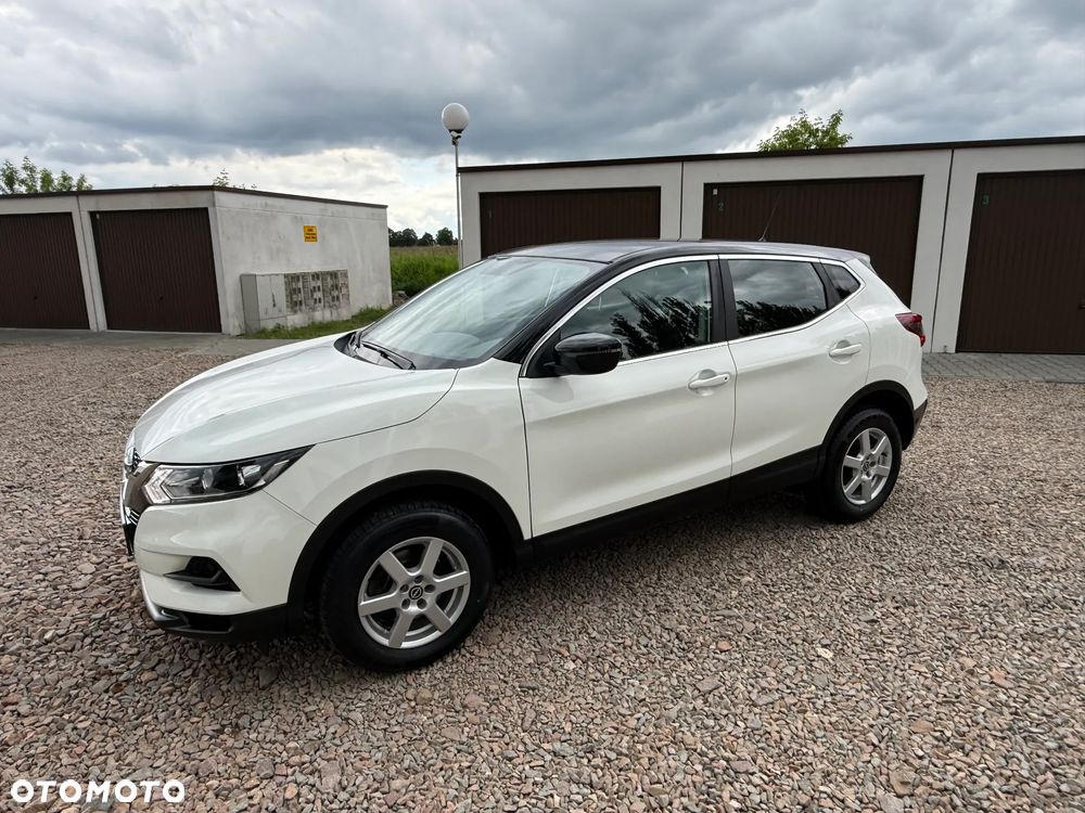 Nissan Qashqai 1.3 DIG-T ZAMA - 1