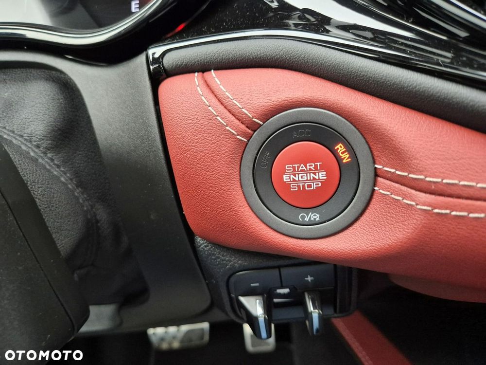 Dodge Durango 6.4 SRT - 34