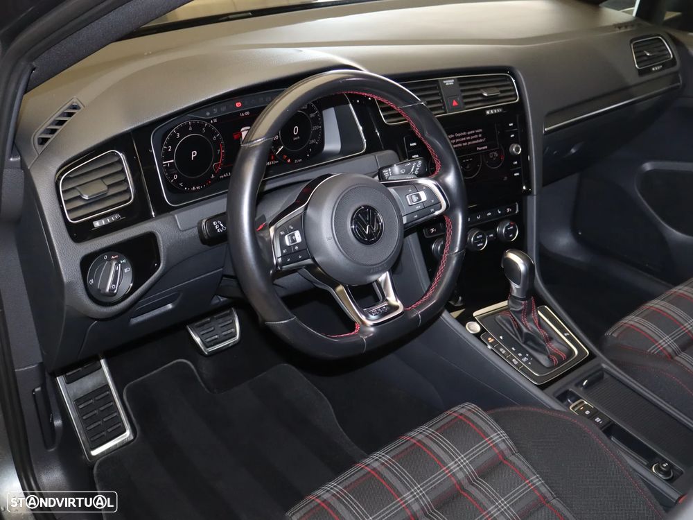 VW Golf 2.0 TSI GTI DSG Performance - 20
