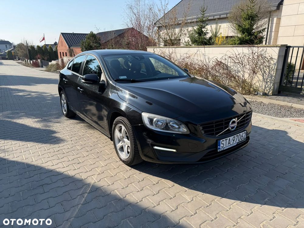 Volvo S60 D2 Kinetic - 2