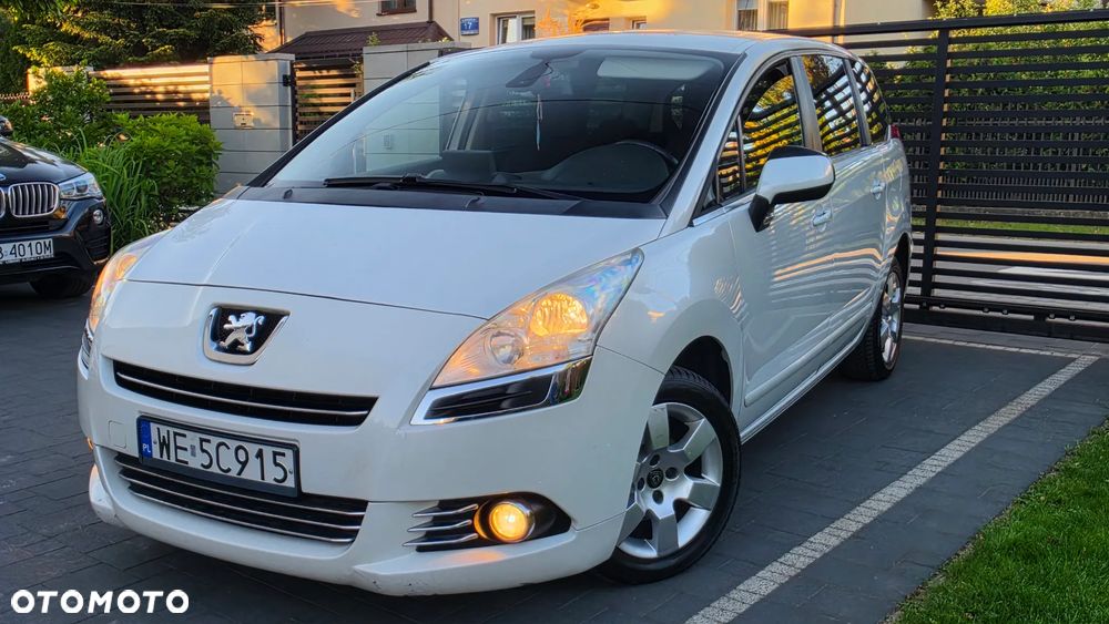 Peugeot 5008 - 11