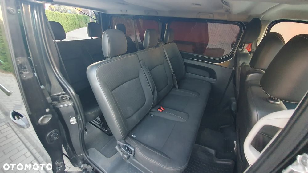 Opel Vivaro - 14