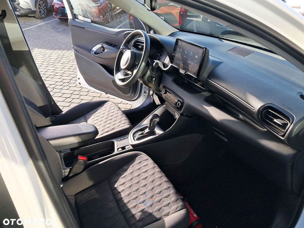 Toyota Yaris Hybrid 1.5 Comfort - 22