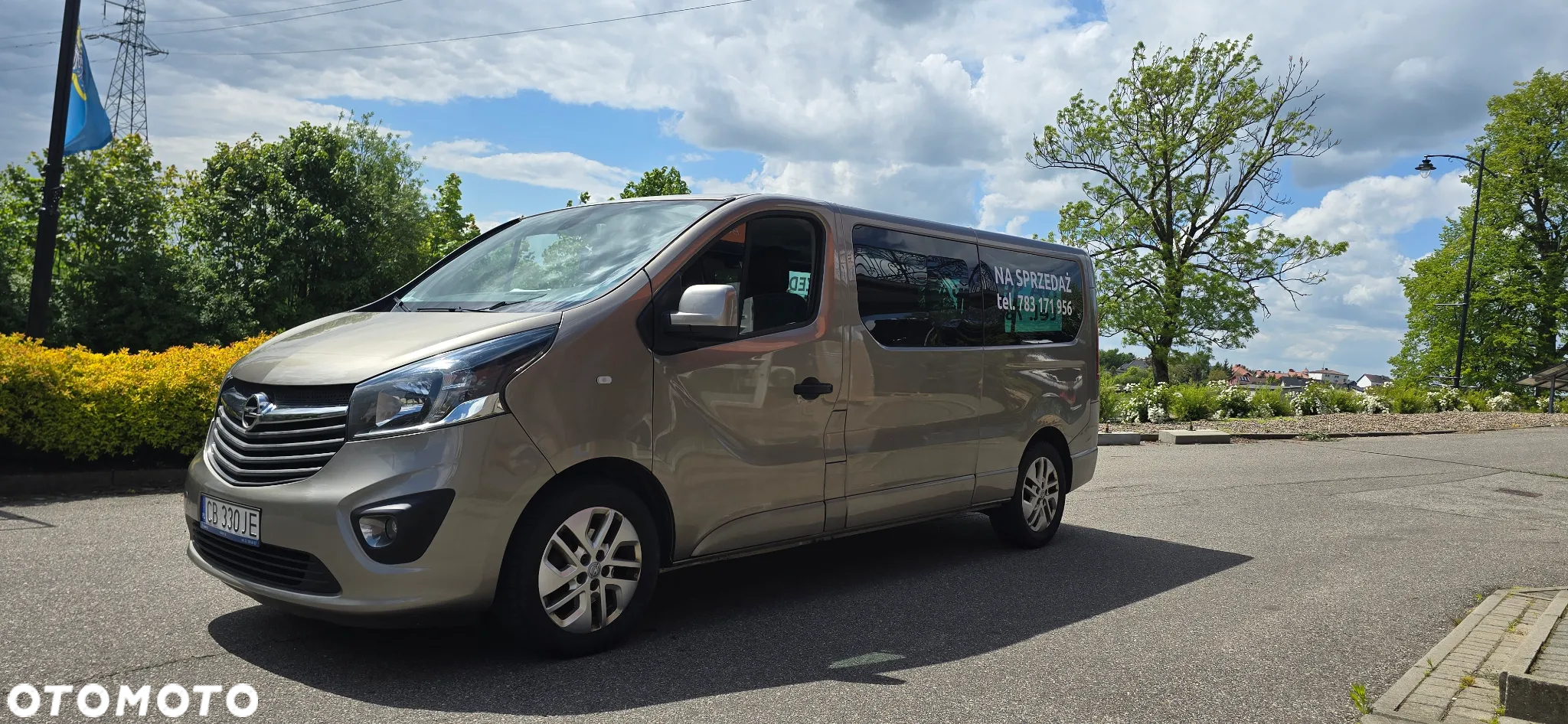 Opel Vivaro - 2