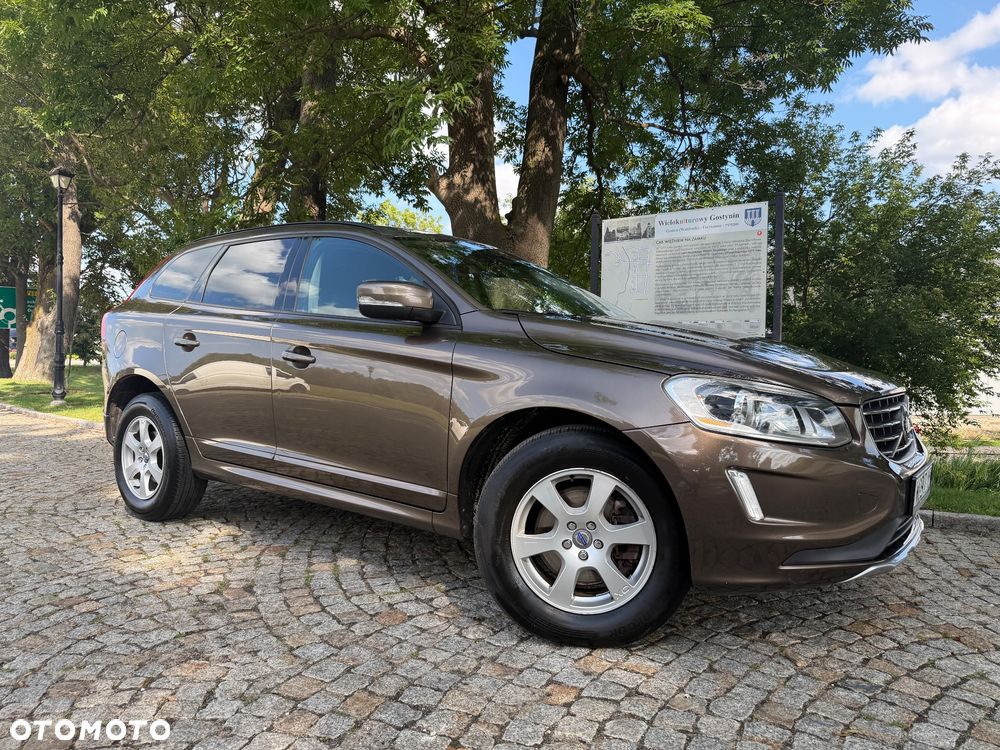 Volvo XC 60 D3 Geartronic Momentum - 11