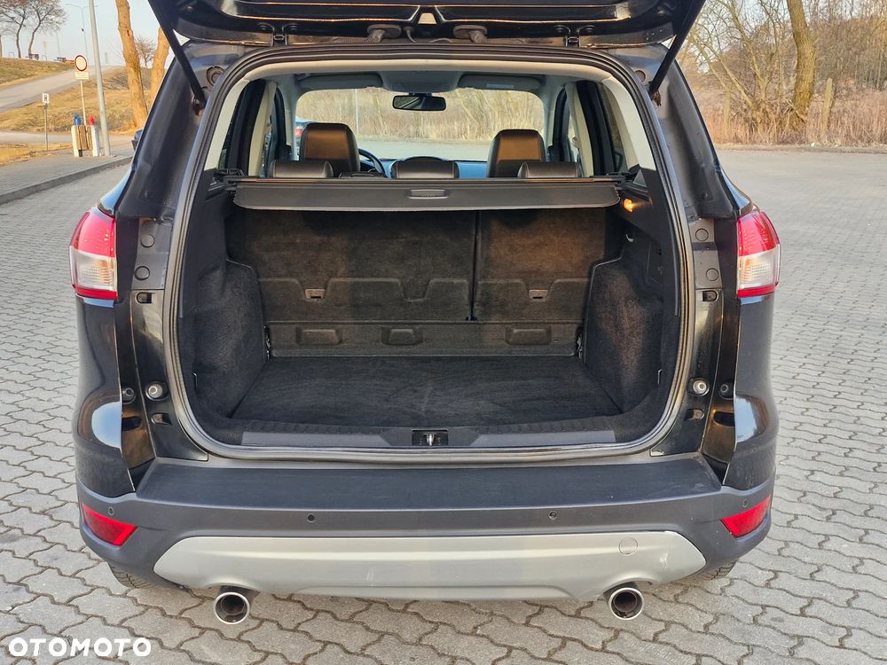 Ford Kuga 2.0 TDCi 4x4 Titanium - 25