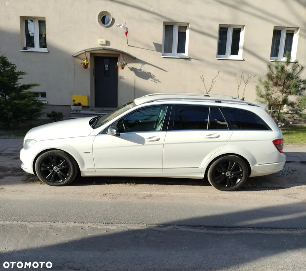 Mercedes-Benz C-Class 2008 photo 4