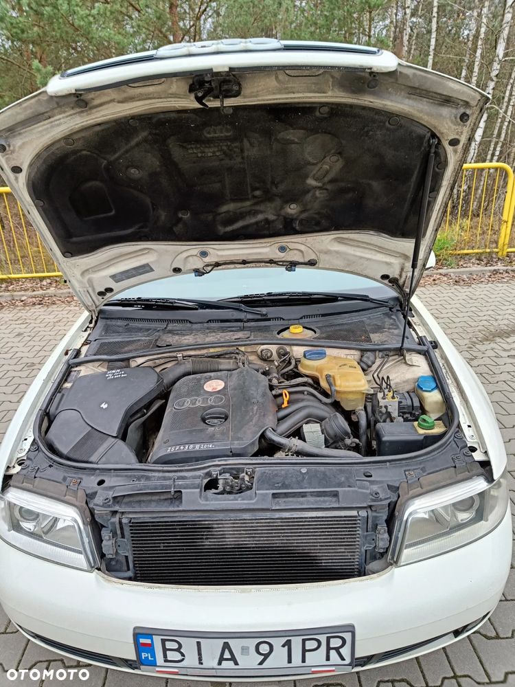 Audi A4 Limousine - 35